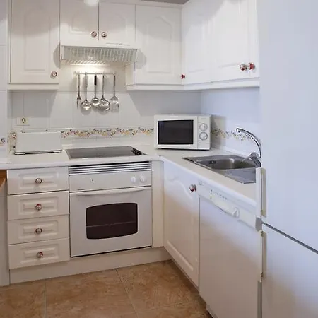 アパート Sunset View And Pool In Paradise *