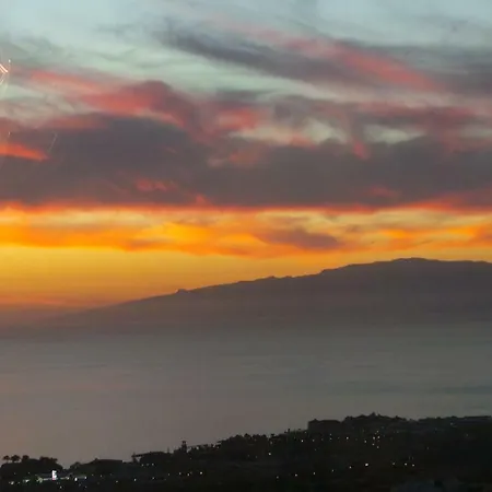 Sunset View And Pool In Paradise アパート アデヘ