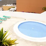 Sunset View And Pool In Paradise 아파트 아데제