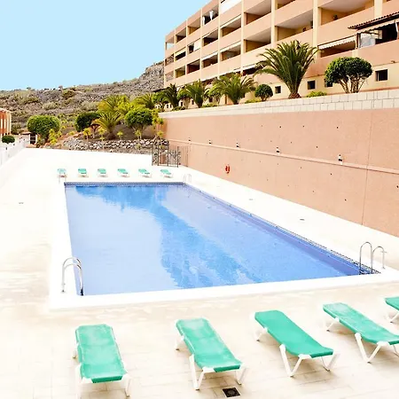 Sunset View And Pool In Paradise *