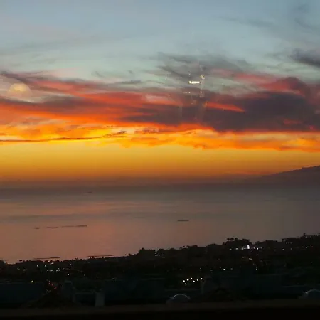 Apartamento Sunset View And Pool In Paradise