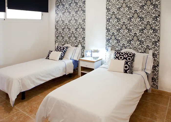 Sunset View And Pool In Paradise 아파트